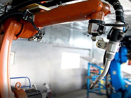 Application and integration of industrial robots